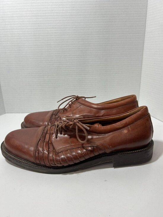 Oxfords_&_Derbys